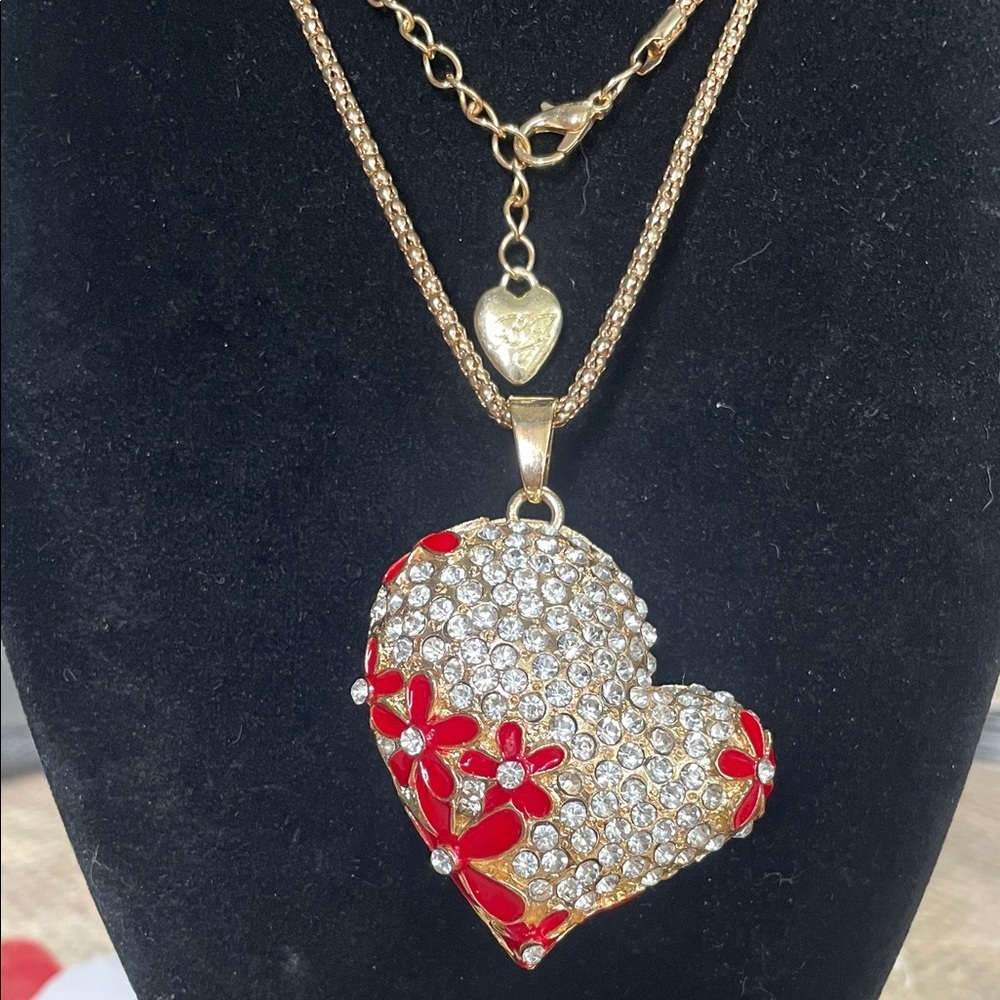 Betsy Johnson goldtone rhinestone heat necklace 24”
